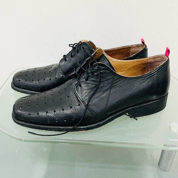 Ted Baker Mens Black Perforated Leather Lace Up Dress Shoes Size 9 - Picture 1 of 7